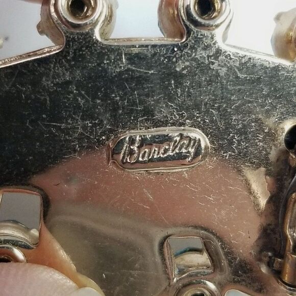 Vintage Barclay Blue Rhinestone and Gold Tone Fur Clip Brooch, 40s Style, Signed - Picture 4 of 8